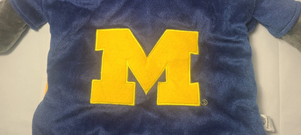 Michigan Football Kids Drawstring Backpack with Stuffed Bear Head New with Tags - Image 4 of 4
