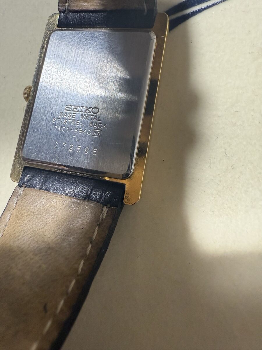 Rare Black Pin Stripe Dial SEIKO Quartz 7N01-5B40 Gold Men's Rare Black Pin Stripe Dial SEIKO Quartz 7N01-5B40 Gold Men's