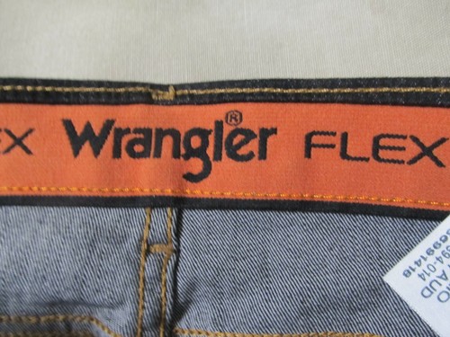 NWOT Wrangler Boy's Black Flex Husky Jeans Size 14 Husky - Picture 3 of 4