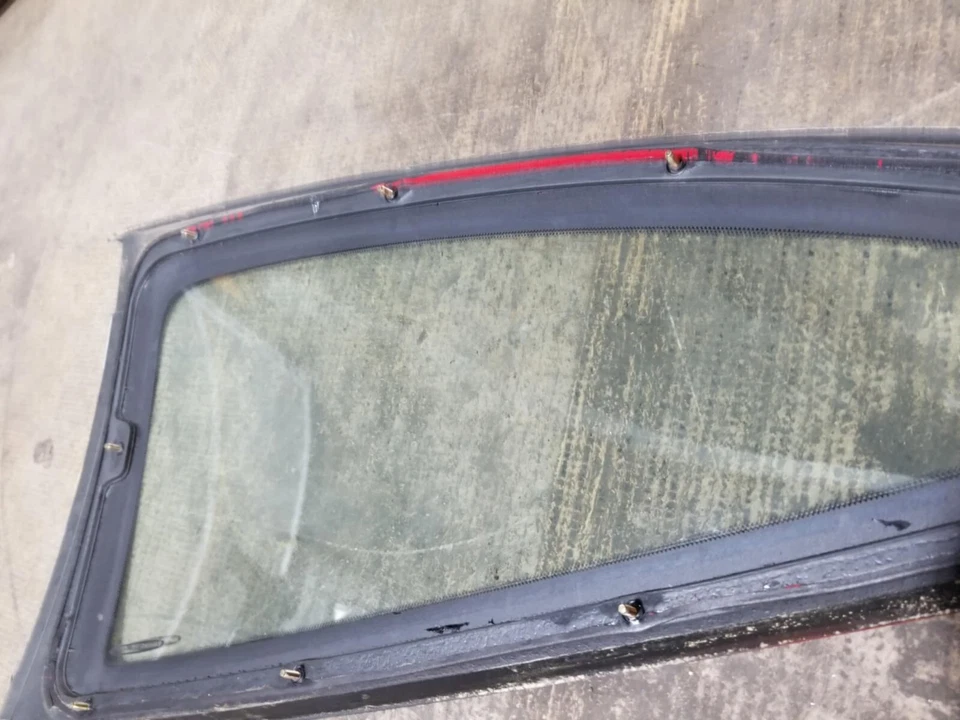 Pontiac GTO 2004-2006 cuarto de vidrio lado derecho del pasajero usado OEM #0053 Foto 4 de 4