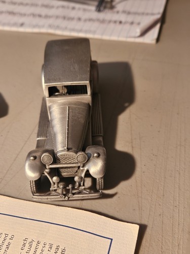 COCHES CLÁSICOS DEL MUNDO DANBURY COMO NUEVOS 1:43 PELTRE 1927 BUGATTI ROYALETYPE 41 CERTIFICADO DE AUTENTICIDAD - Imagen 3 de 9