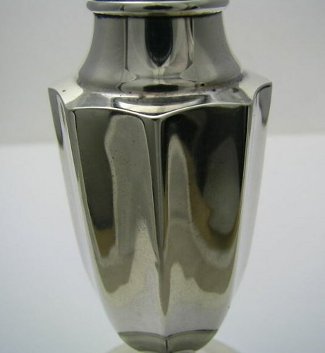 MUECK-CAREY STERLING SILVER SALT & PEPPER SHAKERS by Mueck-Carey NY c1940 NoMono - Picture 9 of 12