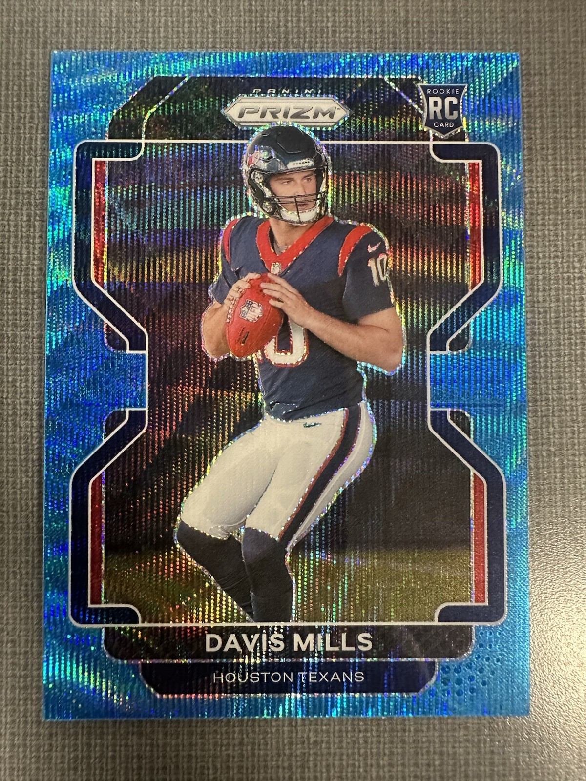 2021 Panini Prizm - Rookie Davis Mills #352 Blue Wave Prizm /199 (RC)