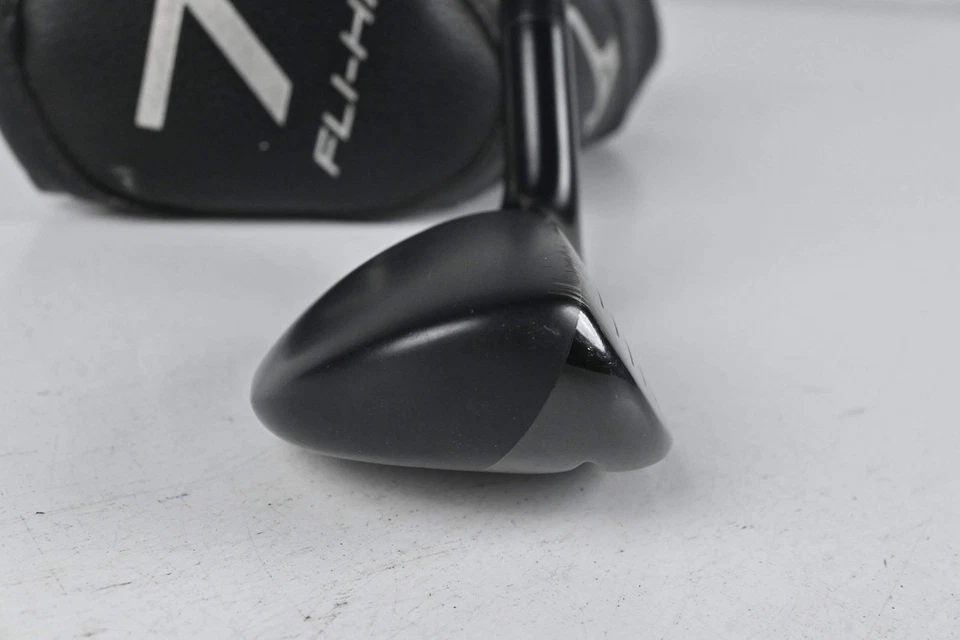 Mizuno JPX 921 Fli-Hi #7 Hybrid / 29 Degree / Regular Flex UST Recoil ESX 460 - Image 3 of 4