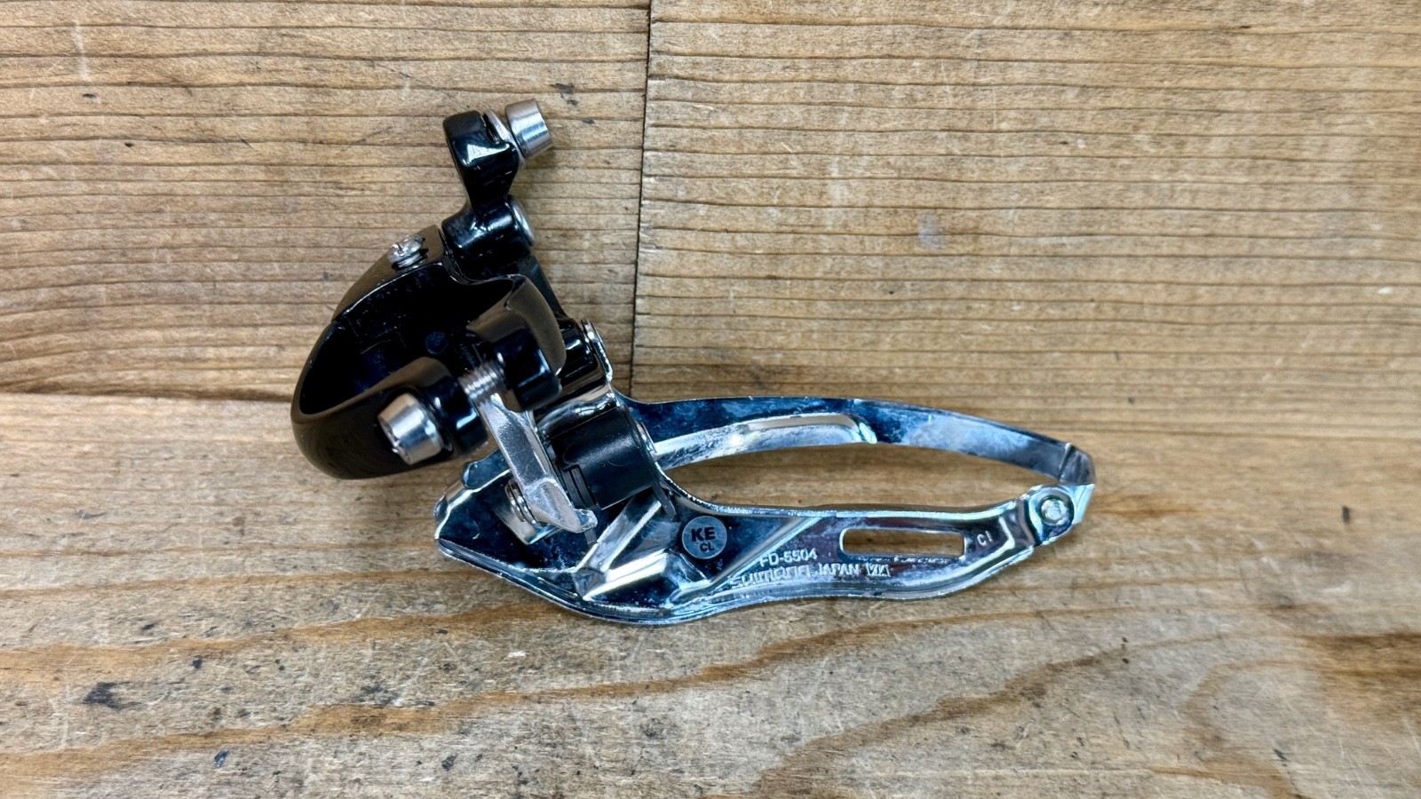 Shimano 105 Front Derailleur FD-5504 31.8 Clamp 9-Speed Triple