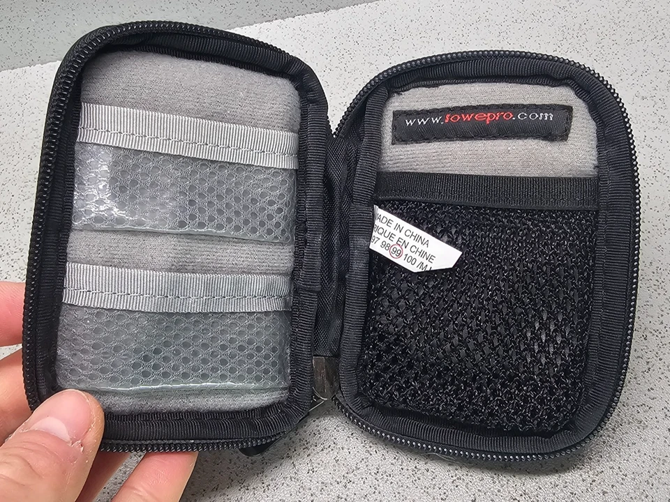 Lowepro D-Res 4M Camera SD Card Holder Wallet Case Compact Flash Pouch - Image 4 of 4