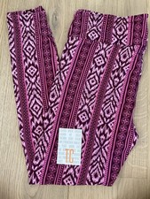 NWT LuLaRoe TC Tall Curvy Leggings Fits Sizes 12-18 - As Pictured