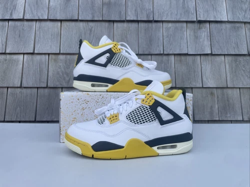 Nike Air Jordan 4 Retro Vivid Sulfur White Sneakers AQ9129-101 Women's Size 8