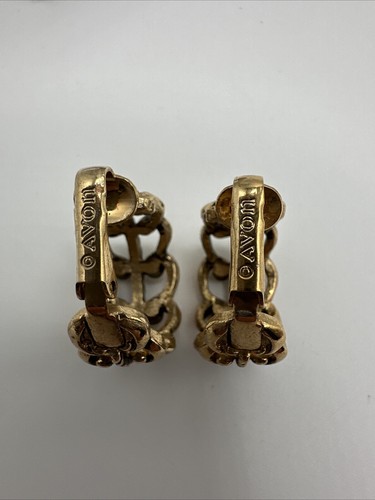 Vintage 1960’s Avon Gold Tone Filigree Clip On Hoop Earrings - Picture 4 of 5