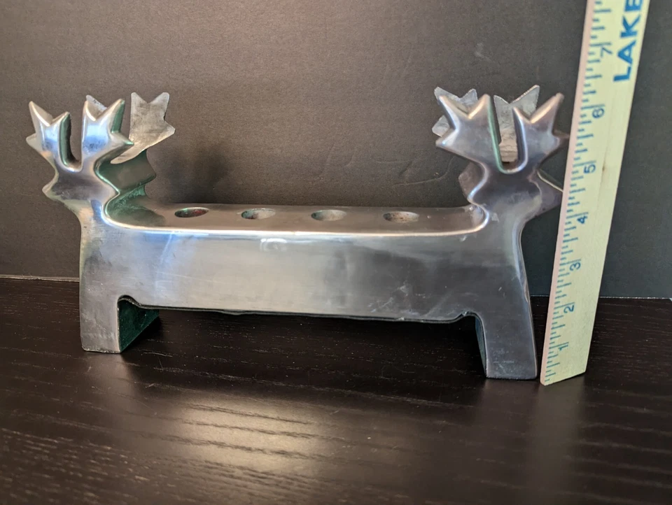 COLECCIÓN DE VACACIONES 4 VELAS CÓNICAS CON RENO METÁLICO BRILLANTE - USADO EN CAJA Foto 3 de 4