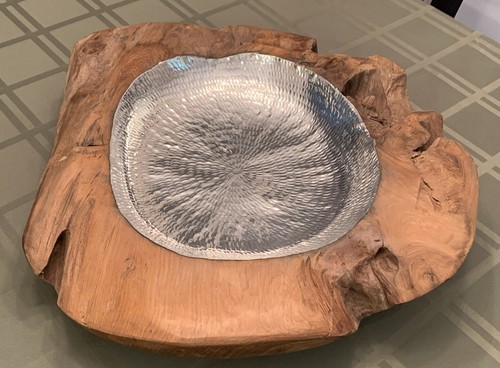 19" Custom Made Natural Wood With Aluminum Centerpiece Bowl by Dimond Home MINT! - Picture 4 of 12