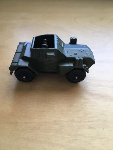 CORGI JUNIORS VINTAGE DAIMLER SCOUT CAR WITH DRIVER AND PASSENGER