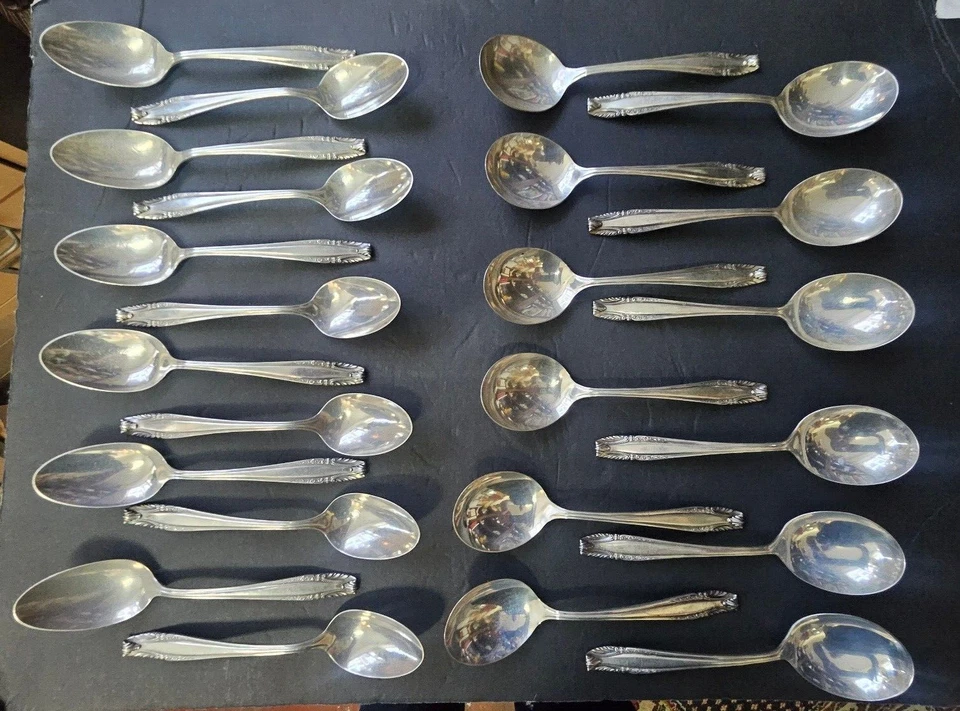 Stradivari by Wallace Sterling Silver Flatware Set for 12 Service 77 Pcs - Image 2 of 4