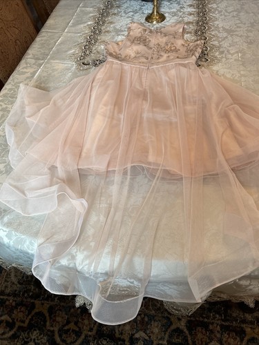 Tween Girls Size 16 Peach/Apricot/ Light Pink Dress - Picture 3 of 4