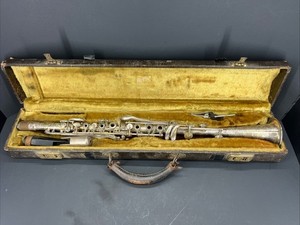 Vintage Cundy Bettoney Cadet Metal Clarinet W Case & Mouthpiece Sold As Found