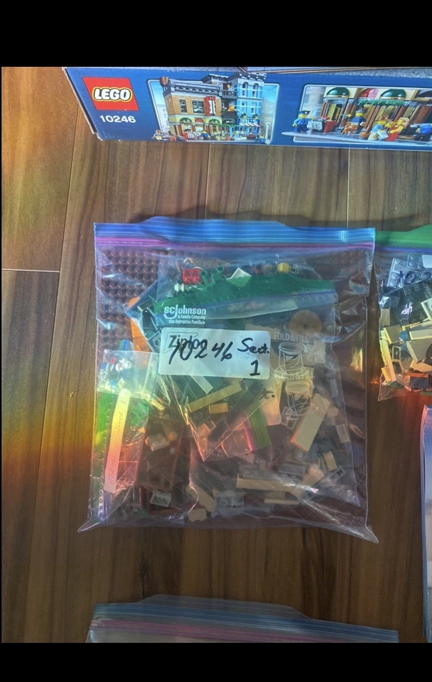 Lego Creator Expert 10246 Detective's Office 100% Complete W/ Box & Instructions - Image 3 of 4