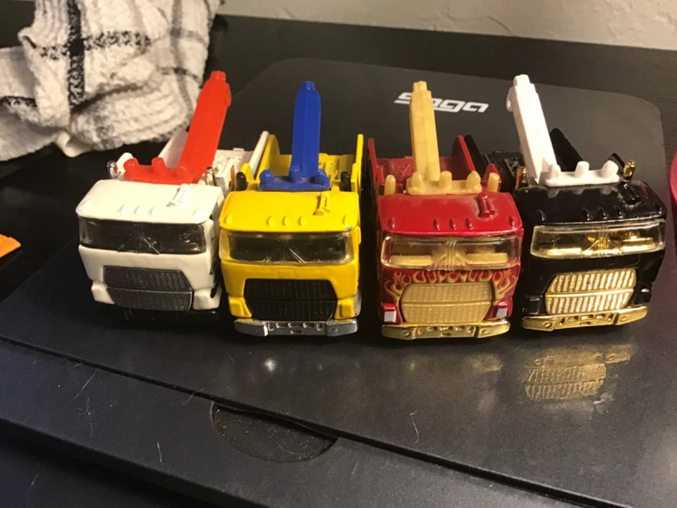 Loose Hot Wheels Lot Of 4 Tow Trucks Final Run, Pit Crew, Finish Lines M&C VHTF - Image 4 of 4