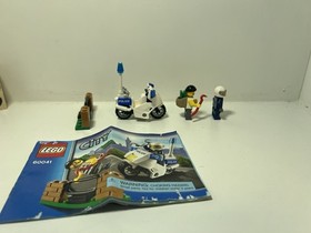 LEGO CITY: Crook Pursuit (60041)
