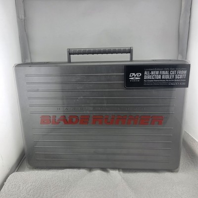 N.I.S. Blade Runner Final Cut-Limited Edition Briefcase 5-DVDs + Collectibles