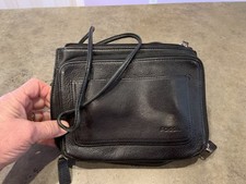 Fossil Crossbody Bag Purse Black Leather 3 Sections Pockets Zip Around