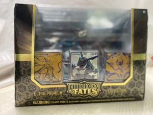 Pokemon Hidden Fates Ultra-Premium Collection Box Rayquaza FACTORY