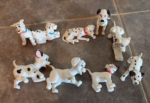 Disney 101 Dalmatians Pongo and Perdita oddball domino etc 9 figures - Picture 2 of 3