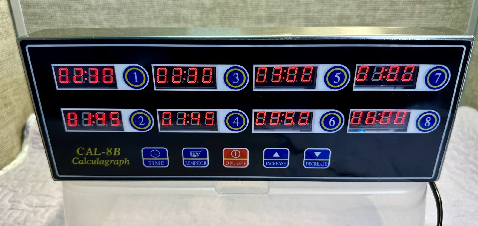 Commercial 8 Channel Digital Kitchen Timer CAL-8B Burger Timing - Excellent Cond