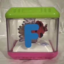 VINTAGE FISHER PRICE PEEK A BLOCKS SENSORY REPLACEMENT BLOCK LETTER F FISHES