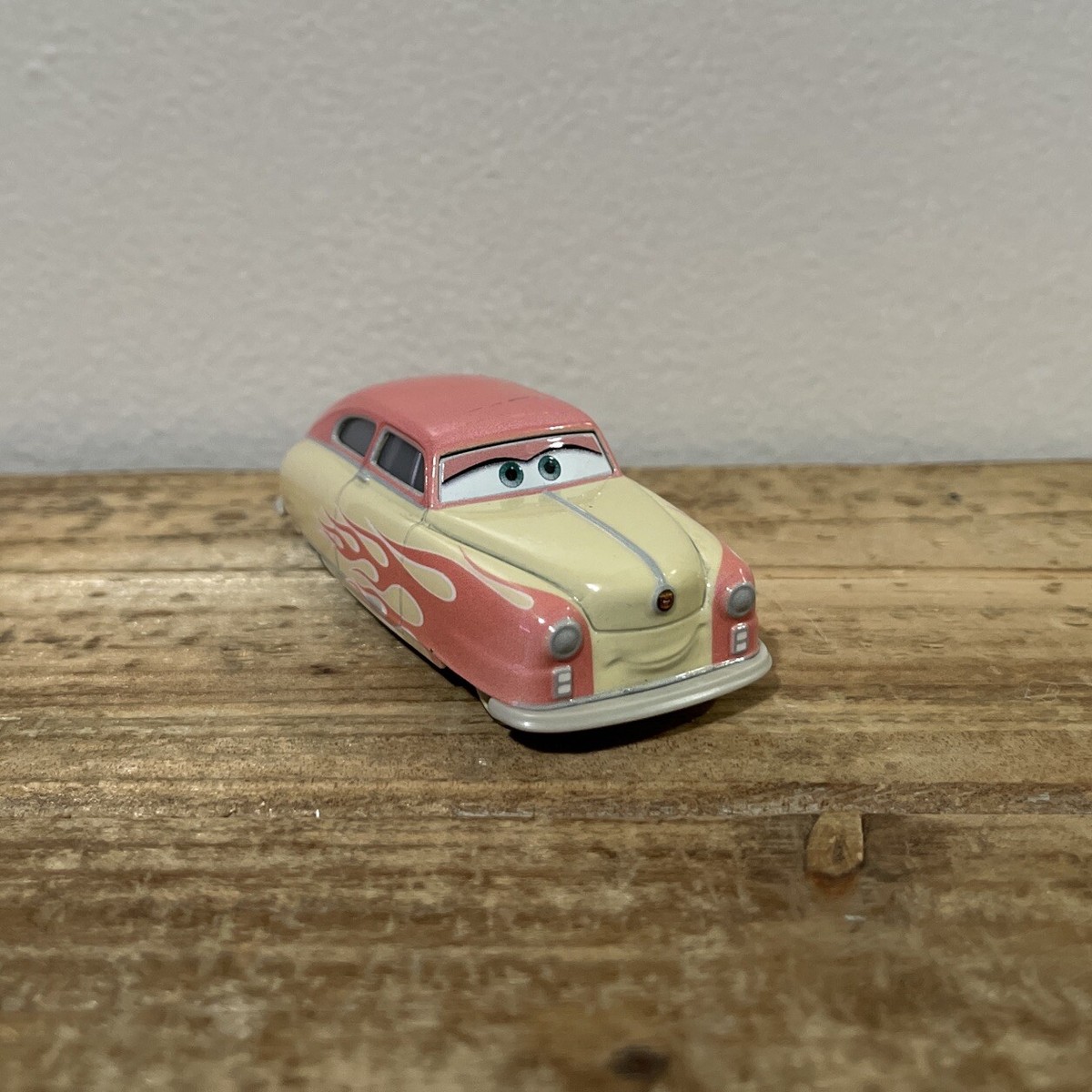 ミニカー Disney Pixar Cars 3 Louise Nash 94 Disney Pixar Cars 3 Louise Nash #94 Mattel | eBay