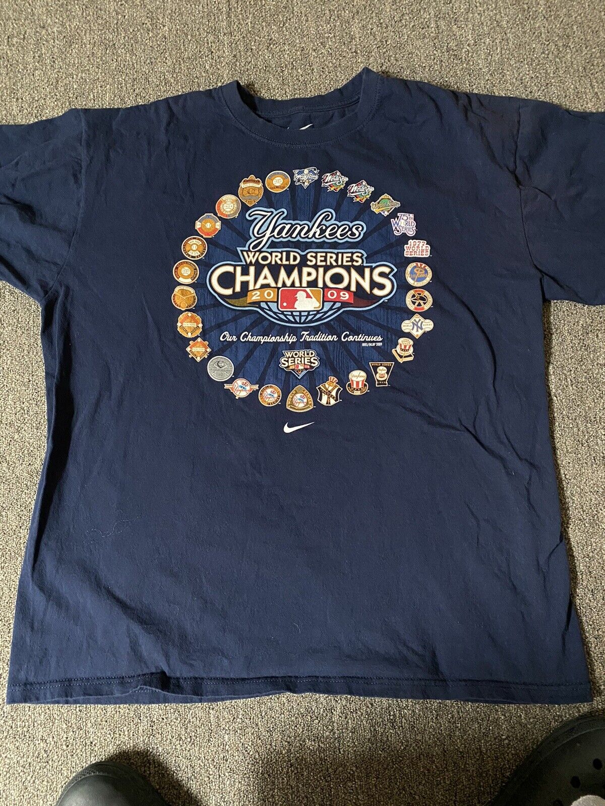 2009 Yankees Champs Tshirt size M – Mr. Throwback NYC