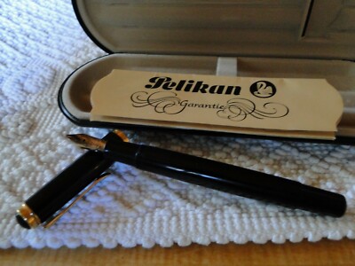 Pelikan Kolbenfüller mit Goldfeder C14  585 Gold mit Originalbox Rarität