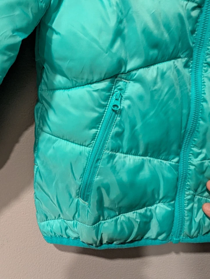 Under Armour Puffer Jacket Mint Green Size Youth Medium Girl's - Image 4 of 4