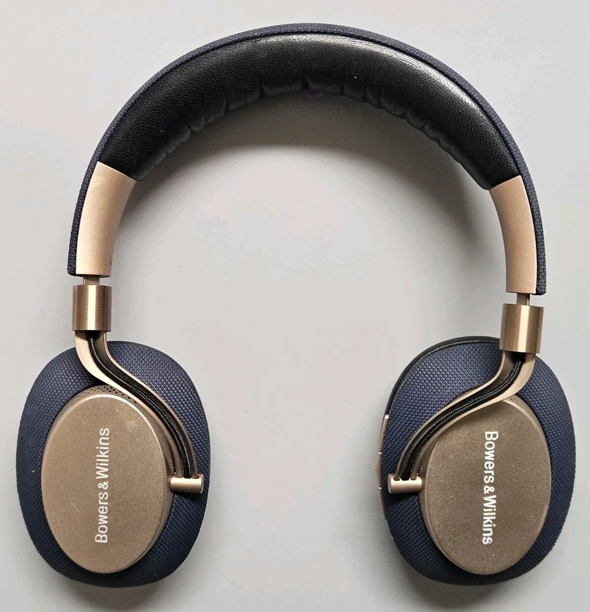Bowers & Wilkins PX ワイヤレスヘッドフォン ソフトゴールド Bowers & Wilkins PX Noise-Cancelling Wireless Headphones (Soft Gold)
