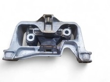 Support moteur Infiniti Q30