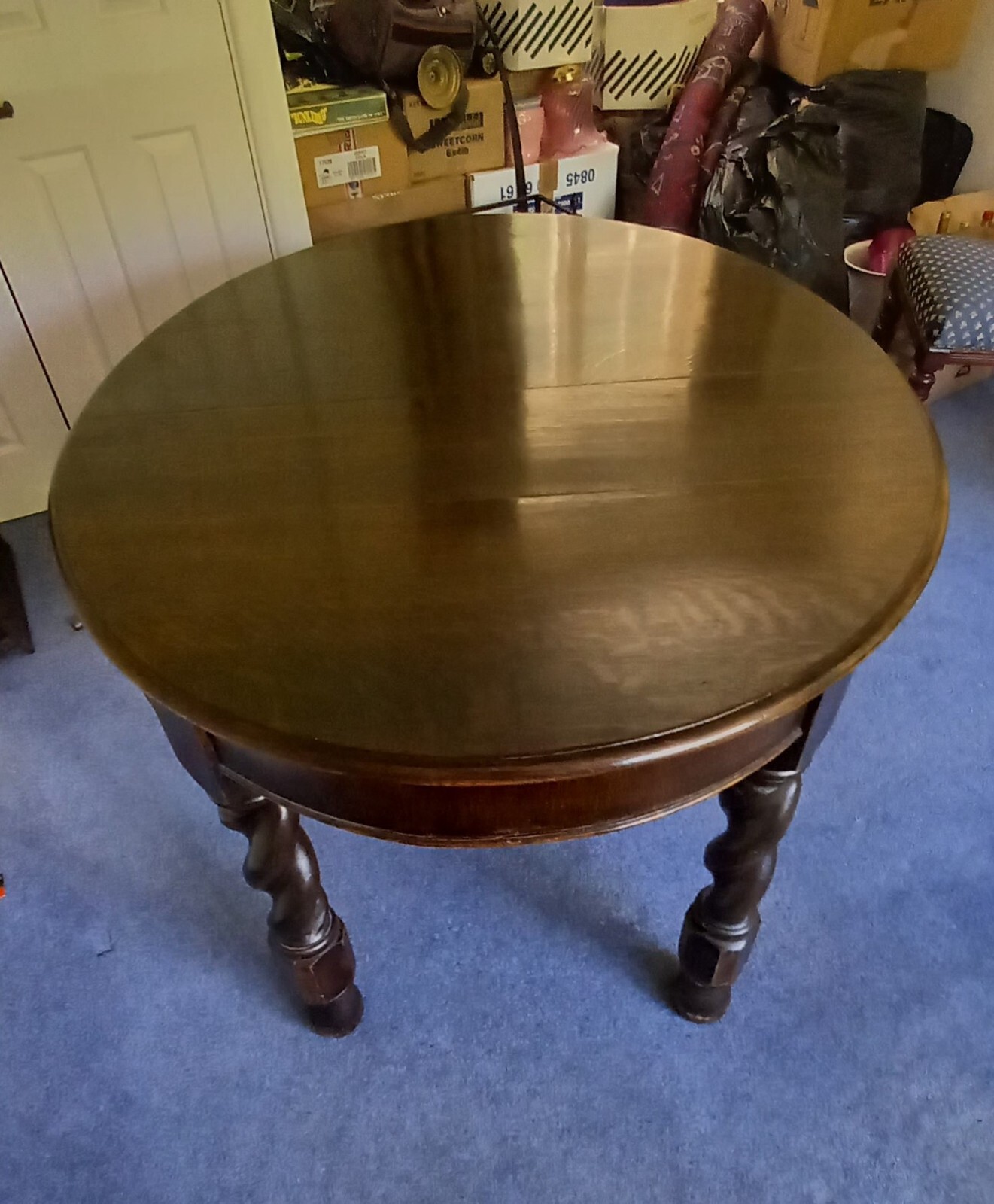 LOVELY ANTIQUE OAK DINING TABLE , EXTENDABLE SEATS 6 / 4 eBay