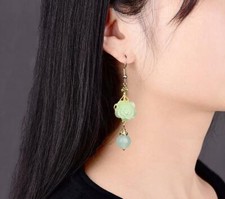 Beautiful 1Pairs 15MM Light Green Jade Flower Dangle Earring