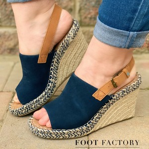 comfy navy sandals