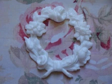 New! Shabby Chic Small Floral Wreath Furniture Applique Architectural Trim Onlay