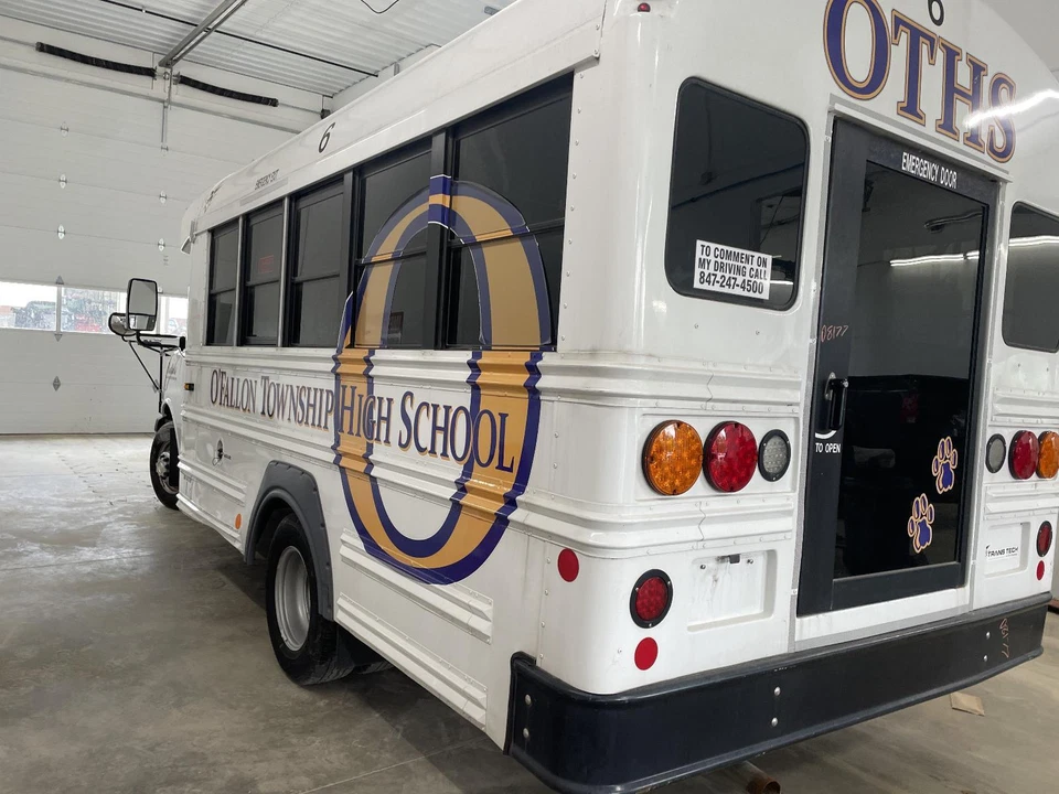 Used Fuse Box Engine fits: 2019 Chevrolet Express 3500 van ID 84184428 Grade A - Image 2 of 4