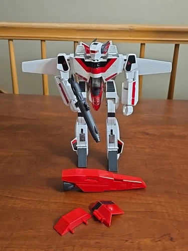 Vintage 1984  Transformers G1 Jetfire Autobot Action Figure Bandai Japan (Read)