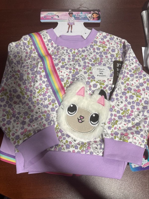 girls size 3t 2 pc sweat short outfit