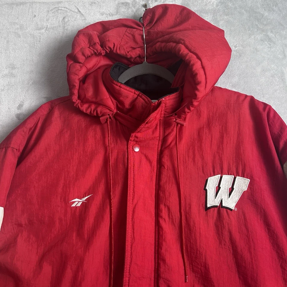 Vintage 90s Wisconsin Badgers Jacket Mens XL Red Reebok Puffer Sleeve Hit Logo - Image 2 of 4