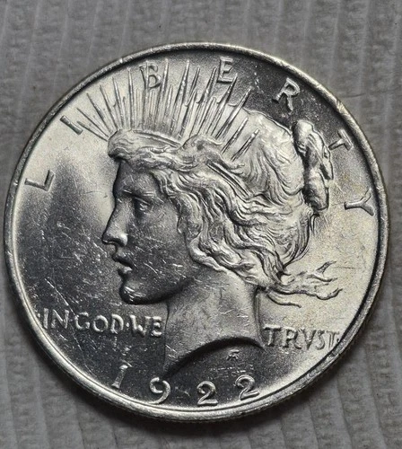 1922 P Uncirculated Peace Dollar. Estimated Uncirculated Mint State 64. A0521.