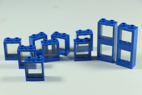LEGO® Used Blue windows Frame and Glass - 12 pcs - Picture 5 of 12