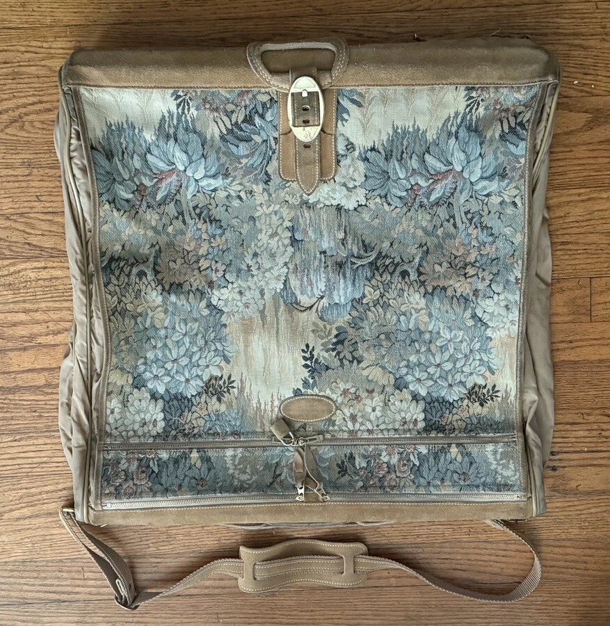 French Luggage Company Paradise Tapestry Suede Adjustable Straps 3 Pc Suitcase - Image 3 of 4