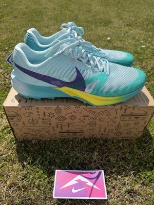 NIKE TERRA KIGER 10. Größe 43