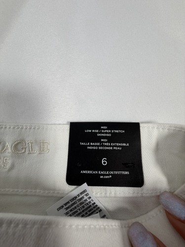 American Eagle Outfitters Women's Size 6 Twill Skindigo Midi Low Rise Shorts NWT - Picture 5 of 5