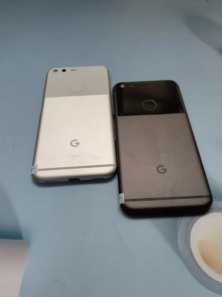 Working well Google Pixel 1st Gen -32GB/128GB - white Black (Unlocked) 4G phone - Image 2 of 4
