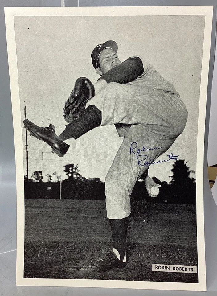 Robin Roberts Autographed Photo - JSA Certified - Image 2 of 4