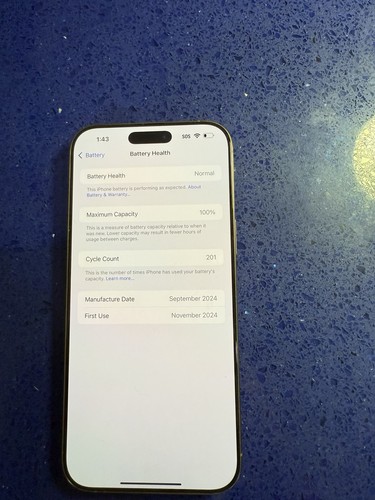 iphone 16 pro max Verizon - Photo 7 sur 9